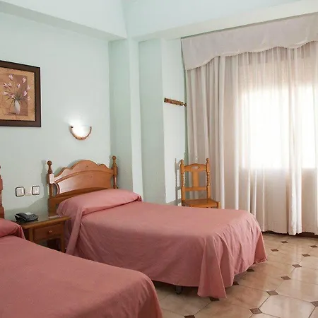 Paris Guest house La Linea de la Concepcion