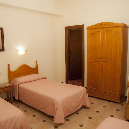 Paris Гостевой дом *